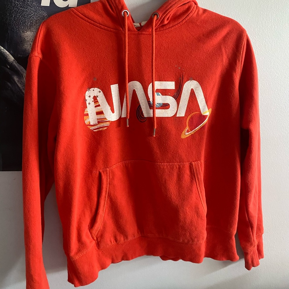 HM NASA Hoodie